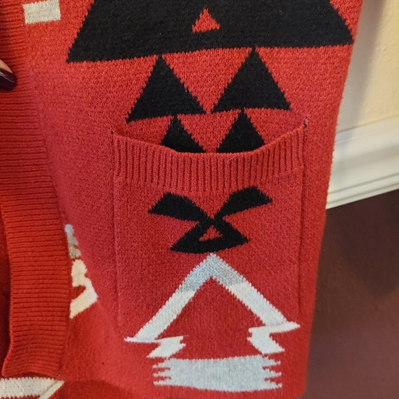 Red Aztec Cardigan - Picture 4 of 4